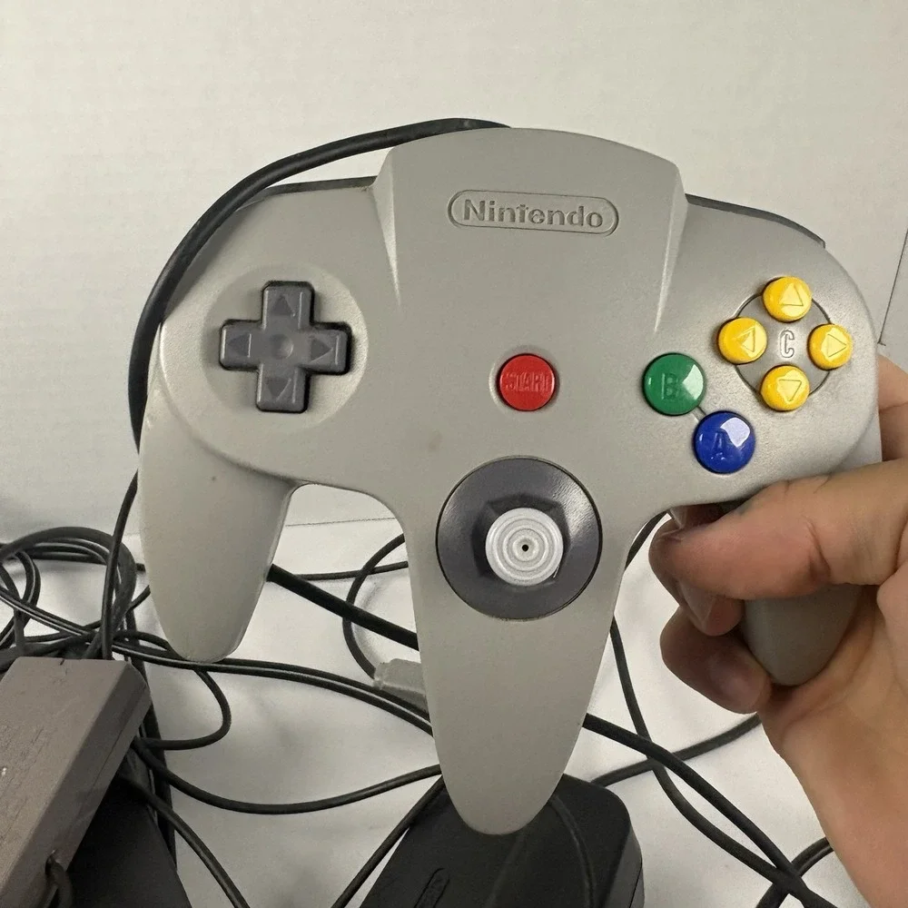 Nintendo 64 Gray Console NUS-001(USA) w/ OEM Controller - TESTED -